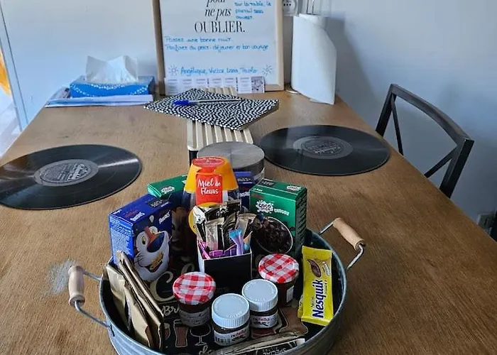 Rum i privatbostad Loft La Pommeraie Nogent (Haute-Marne)